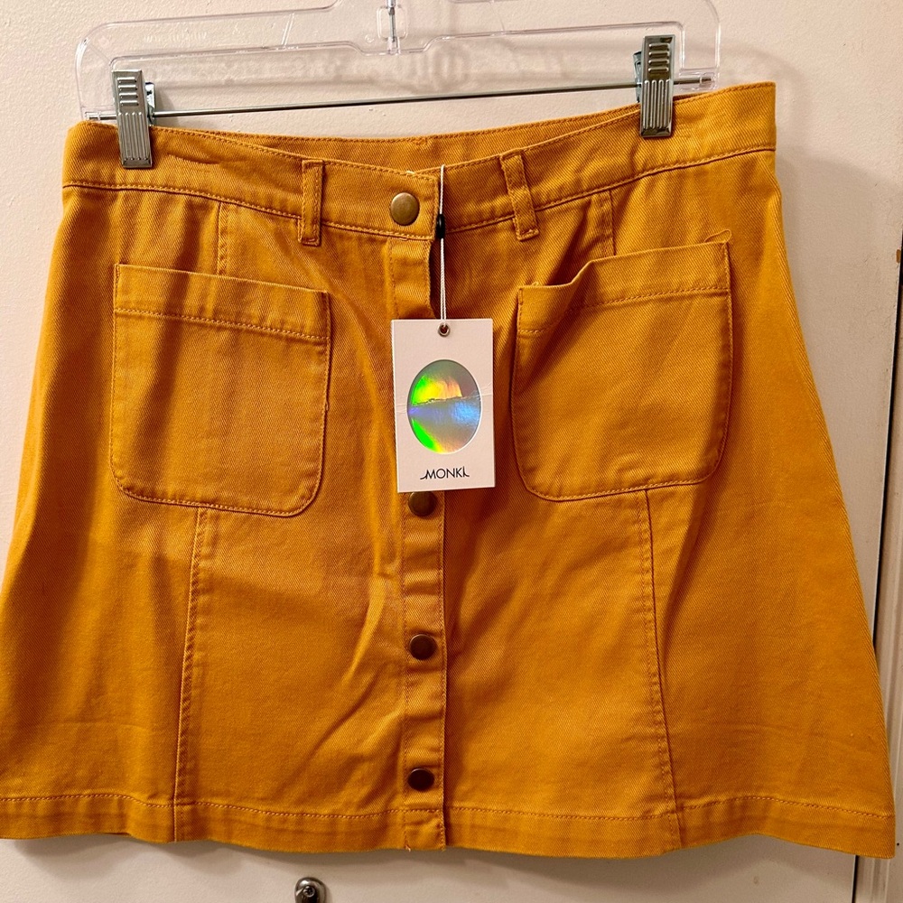 NWT Monk Mustard Denim Mini. EU size 42 = US size 6